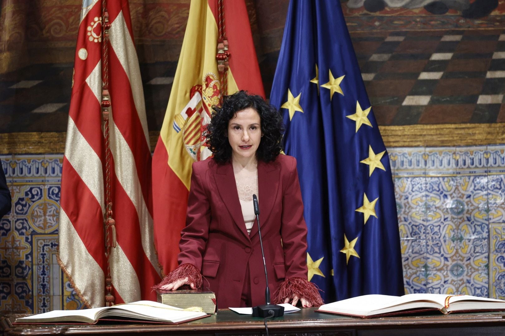 Fotos de la toma de posesión de los miembros del nuevo Consell