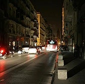 Apagón de luz en la calle de la Paz.