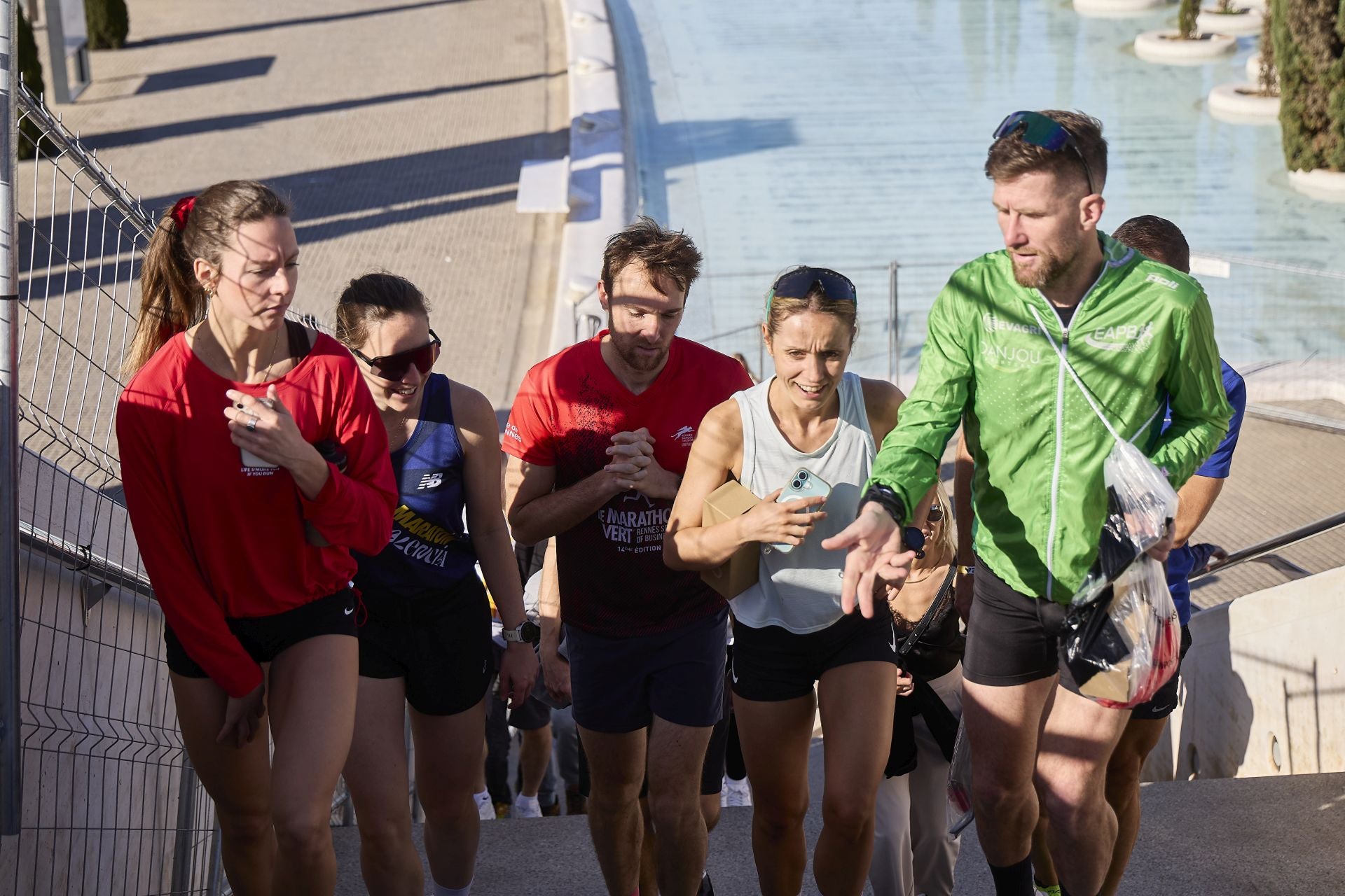 FOTOS | La Ciudad de las Artes y las Ciencias la víspera del Maratón de Valencia 2025