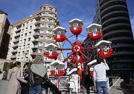 La nueva noria en la plaza de San Agustín