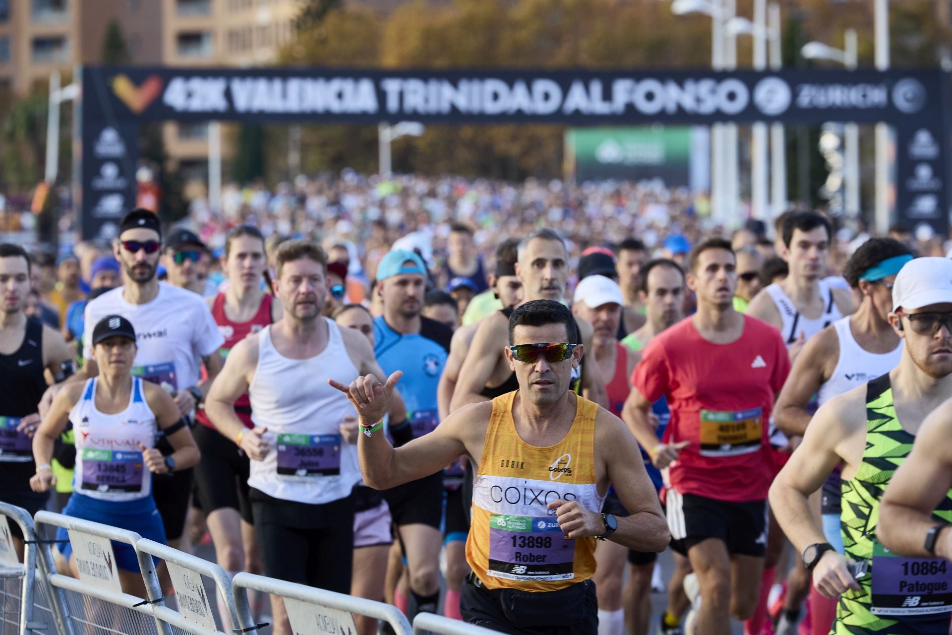 Búscate en el Maratón de Valencia 2025