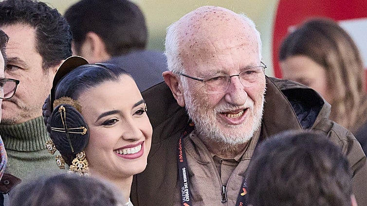 Juan Roig, junto a Carmen Prades, la Fallera Mayor de Valencia de 2026.