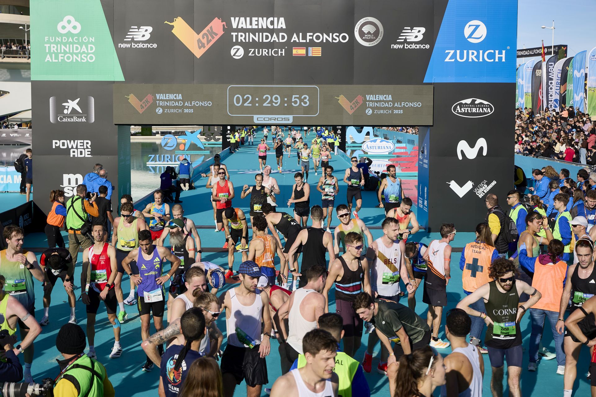 Búscate en el Maratón de Valencia 2025