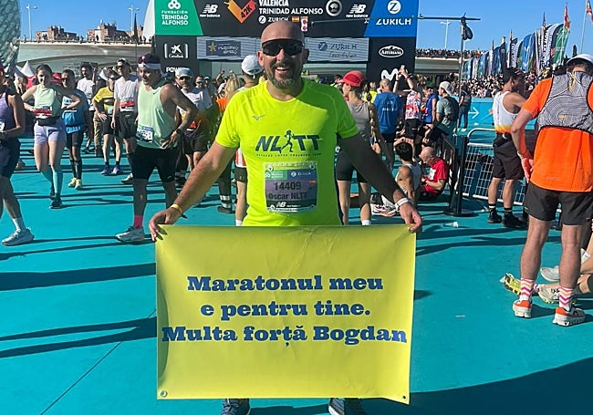 Óscar dedica el maratón a su amigo Bogdan.