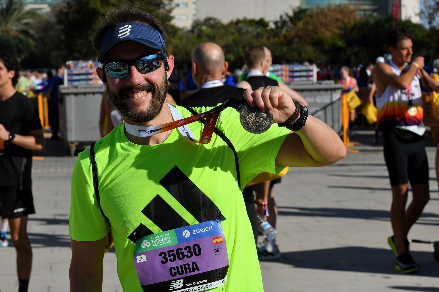 Búscate en el Maratón de Valencia 2025