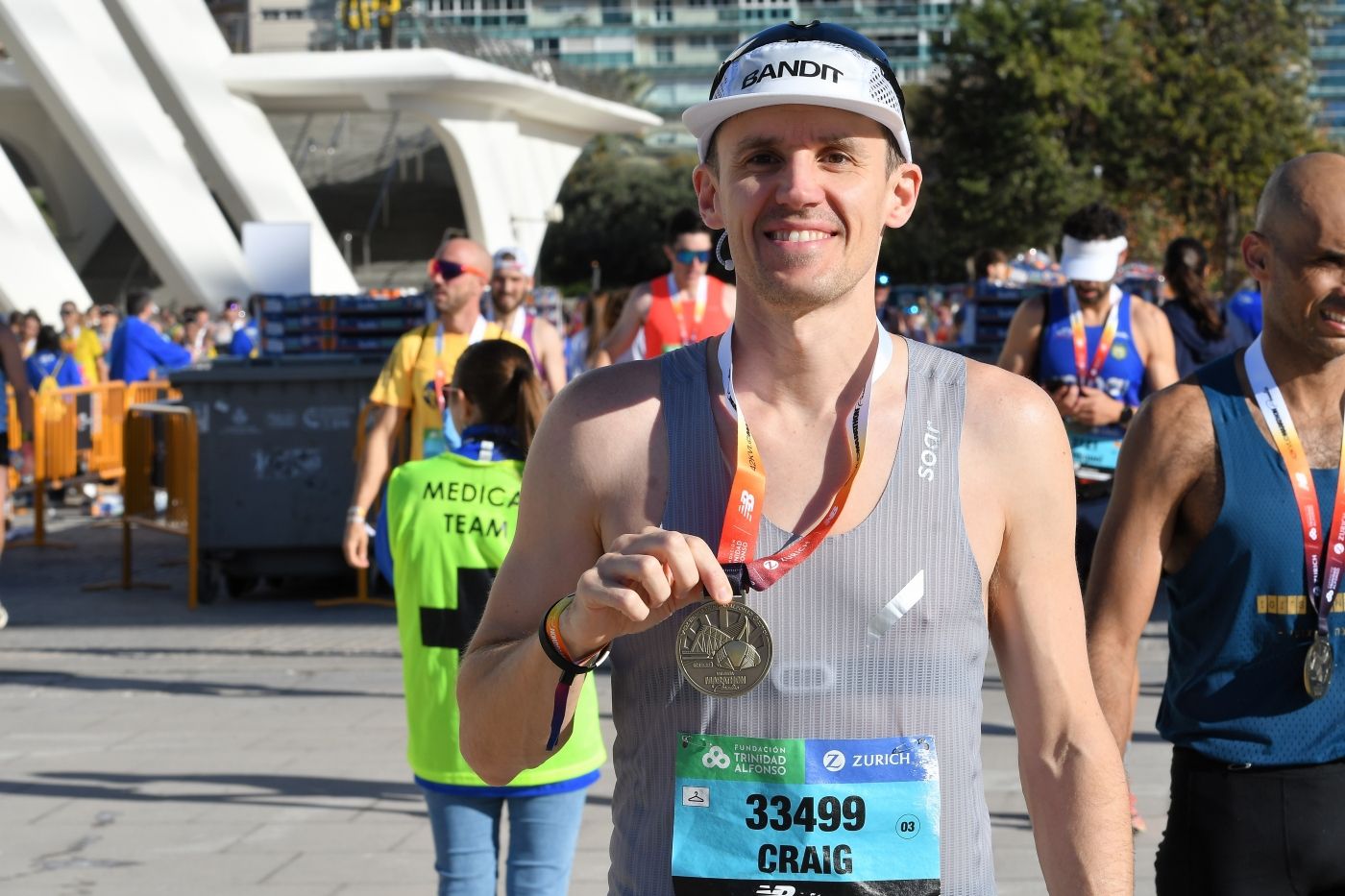 Búscate en el Maratón de Valencia 2025