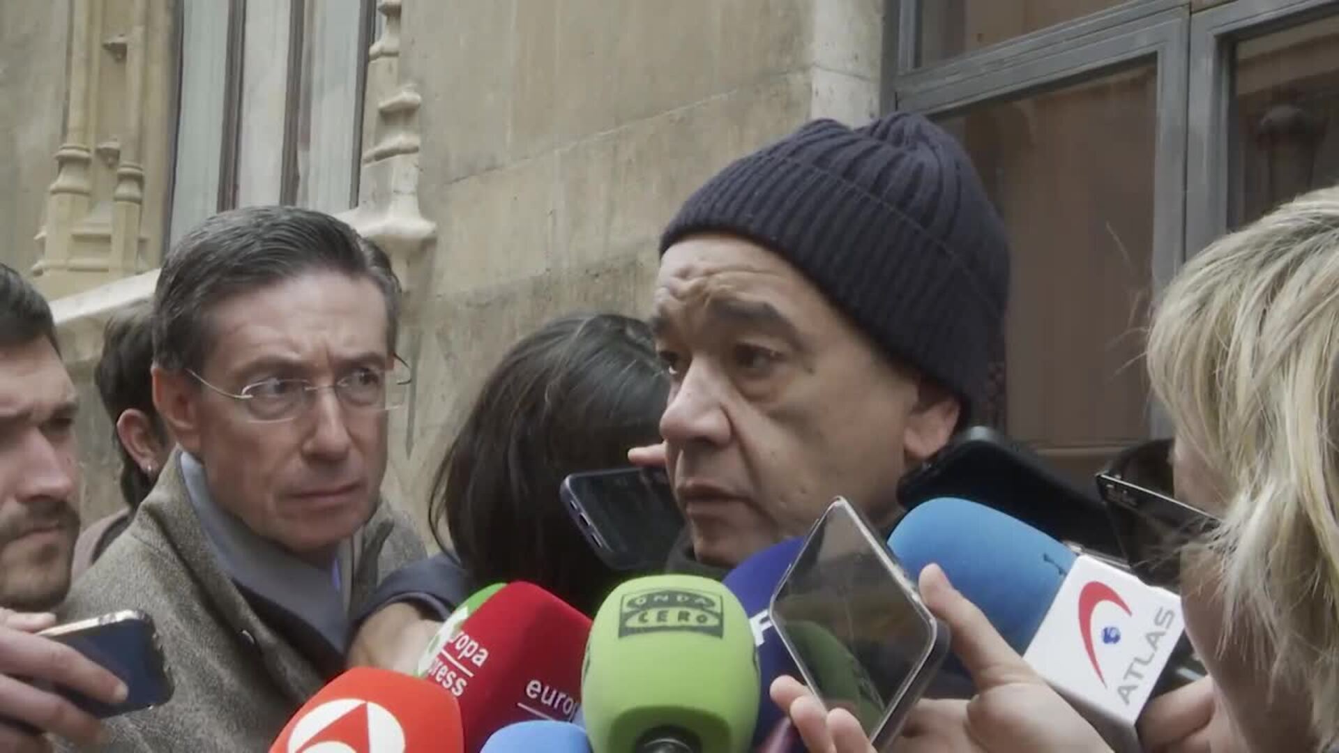 Mazón recibe en el Palau a cuatro víctimas de la dana