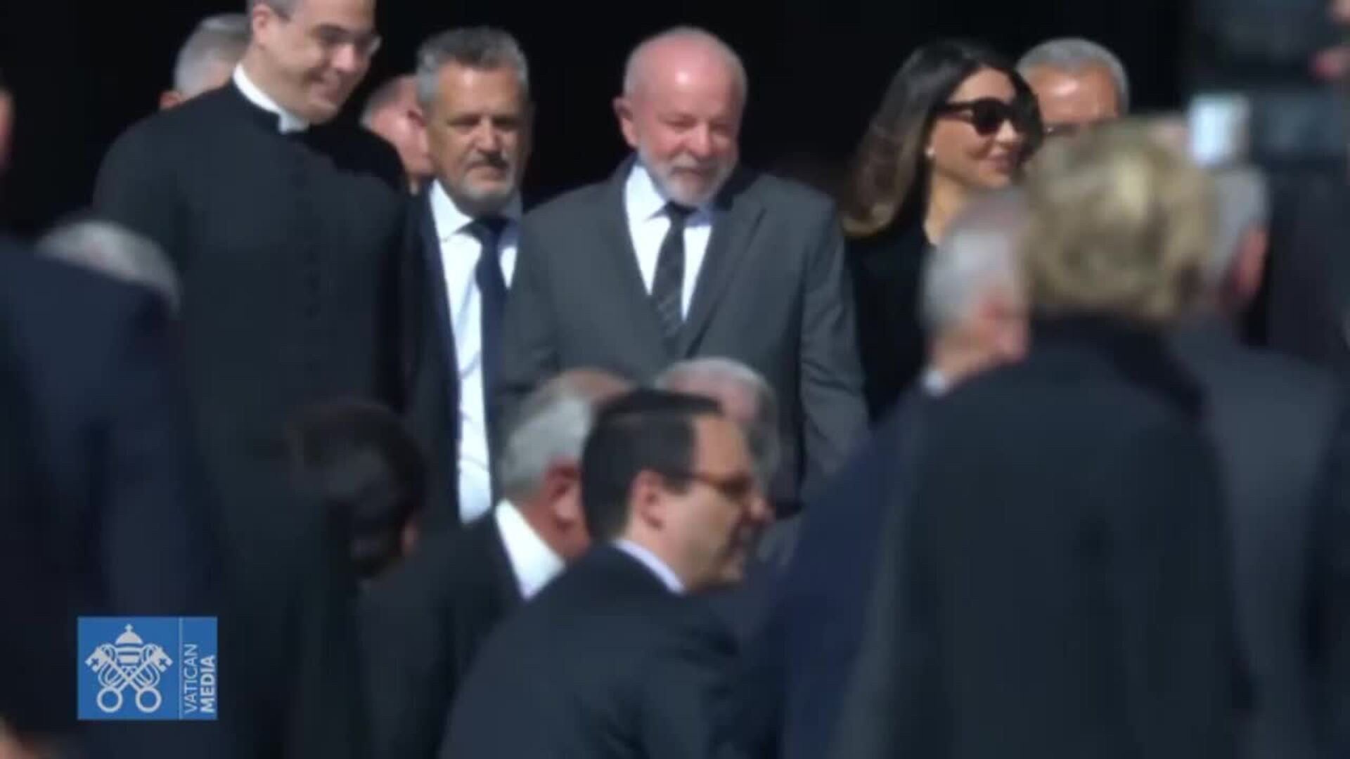 130 delegaciones oficiales, 50 jefes de Estado y 10 reyes asisten al funeral de Francisco