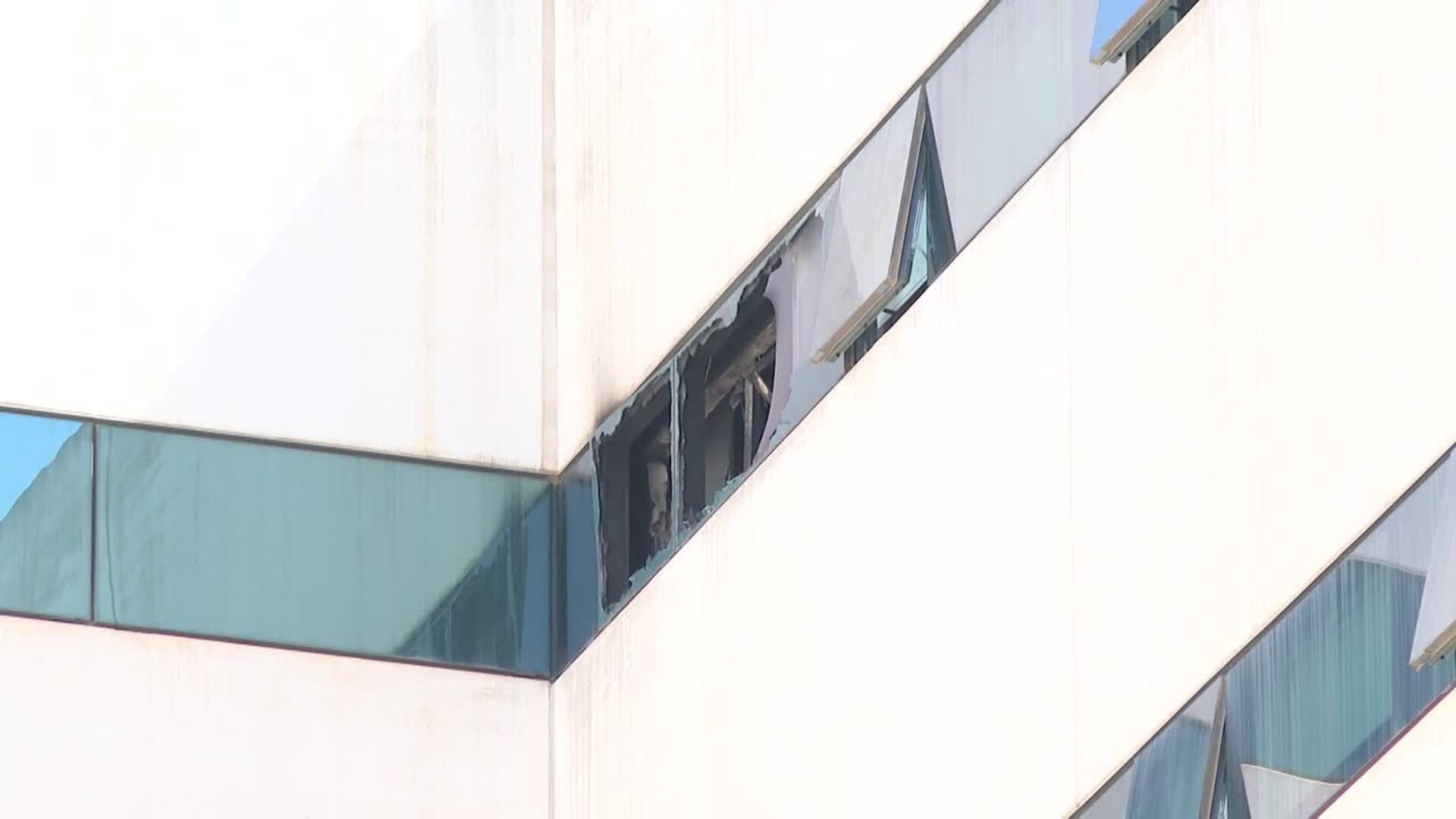 Fallece una paciente en la planta de Psiquiatría de La Fe (Valencia) por un incendio