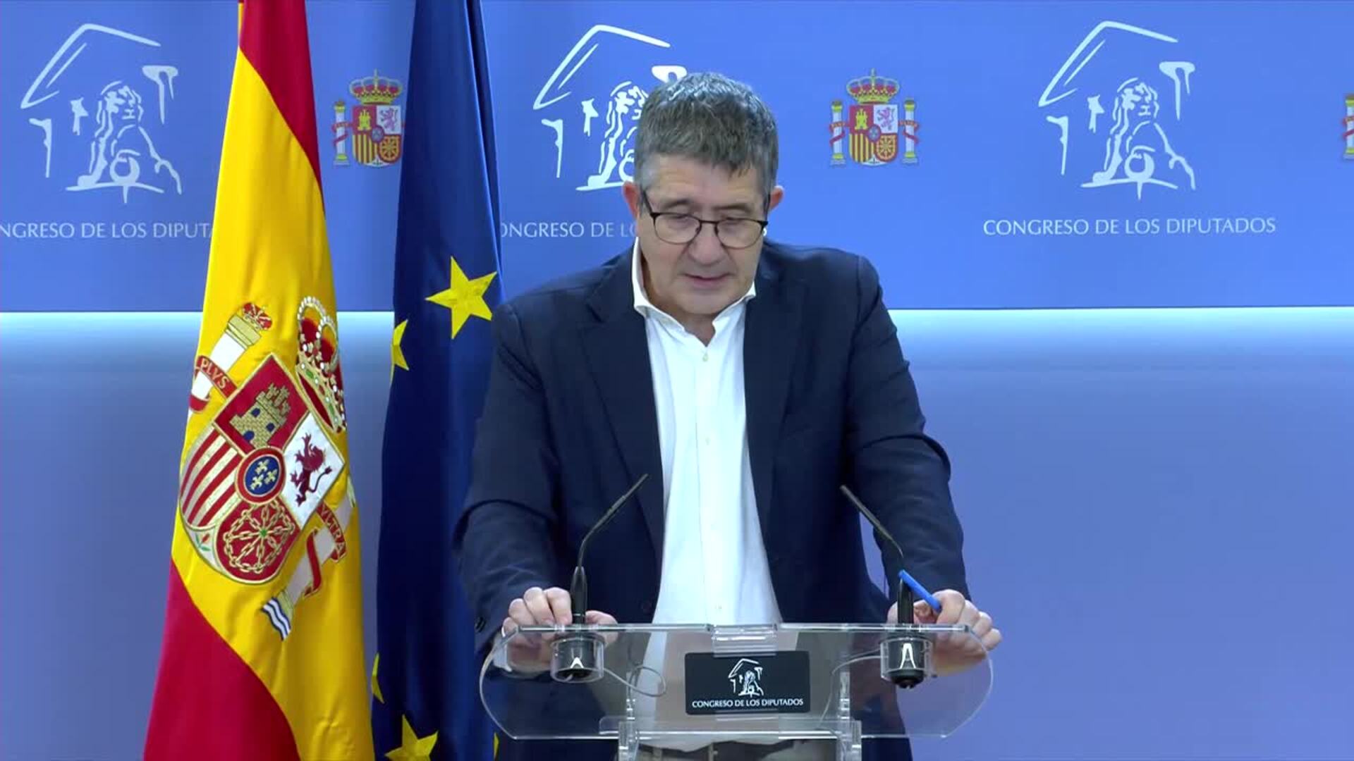 López critica el auto del juez Peinado contra Bolaños y su mención al "tanatorio de Begoña"