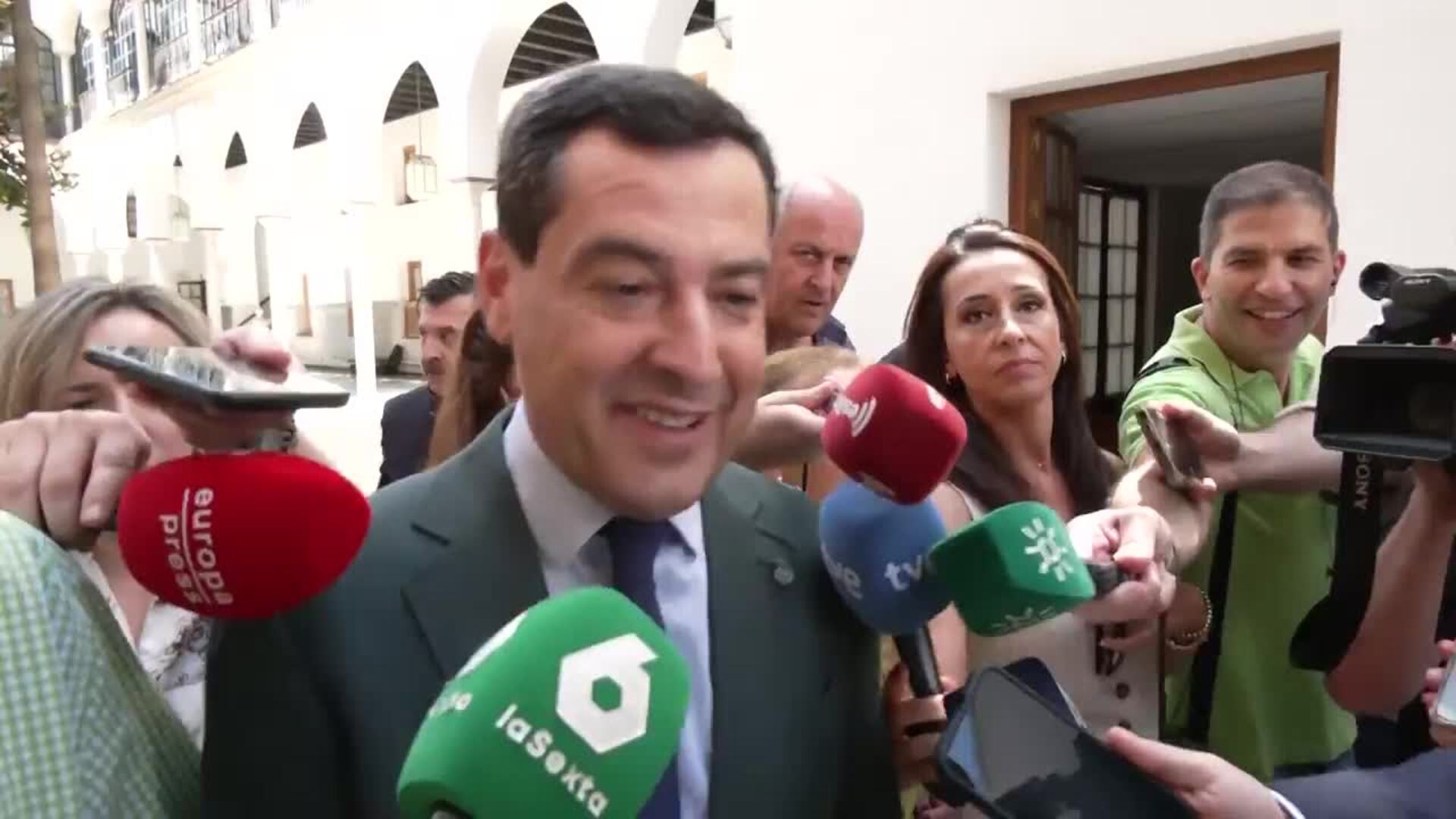 Moreno critica "sobreactuación" de Sánchez con el gasto militar