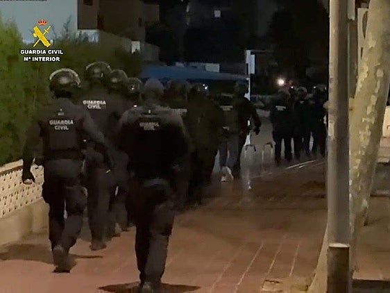 Tres detenidos en Benidorm por nueve robos en viviendas de Alicante y Valencia