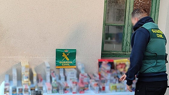 La Guardia Civil desmantela una banda que asaltaba gasolineras y estancos en Valencia y Alicante