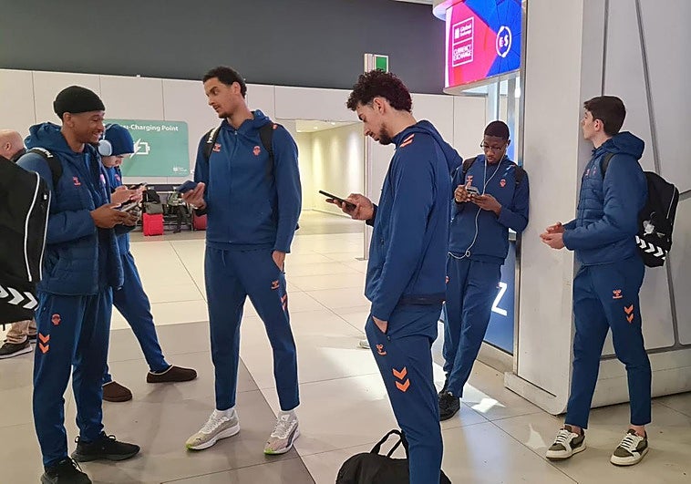 La normalidad anormal de jugar al baloncesto en Israel