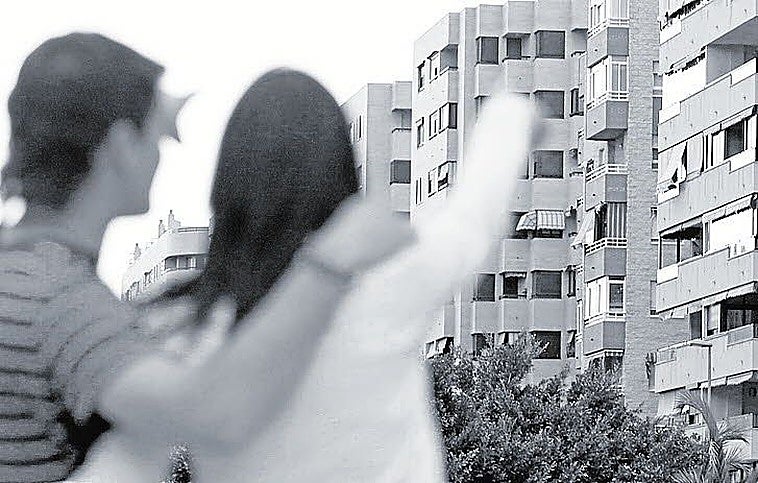 El Ayuntamiento de Alicante asume las competencias para sancionar pisos turísticos