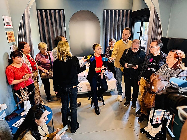 La performance 'fake' de Compromís: critican el boom de apartamentos en un bajo de Valencia que tramitó su Gobierno