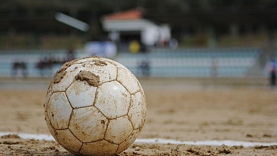 Suspendidos todos los partidos de fútbol del sábado en la Comunitat por la alerta de viento