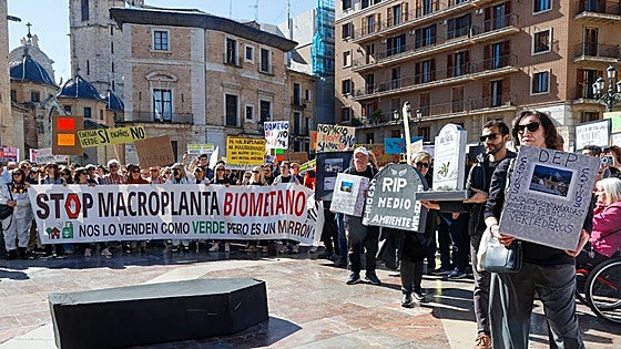 Los pueblos del interior protestan en Valencia contra las plantas de biometano