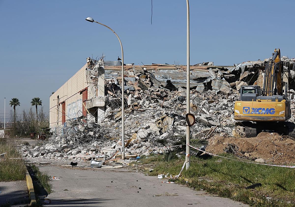 El PAI de Vinival en la Patacona tendrá acceso desde la V-21 y 2.300 plazas de parking | Las Provincias