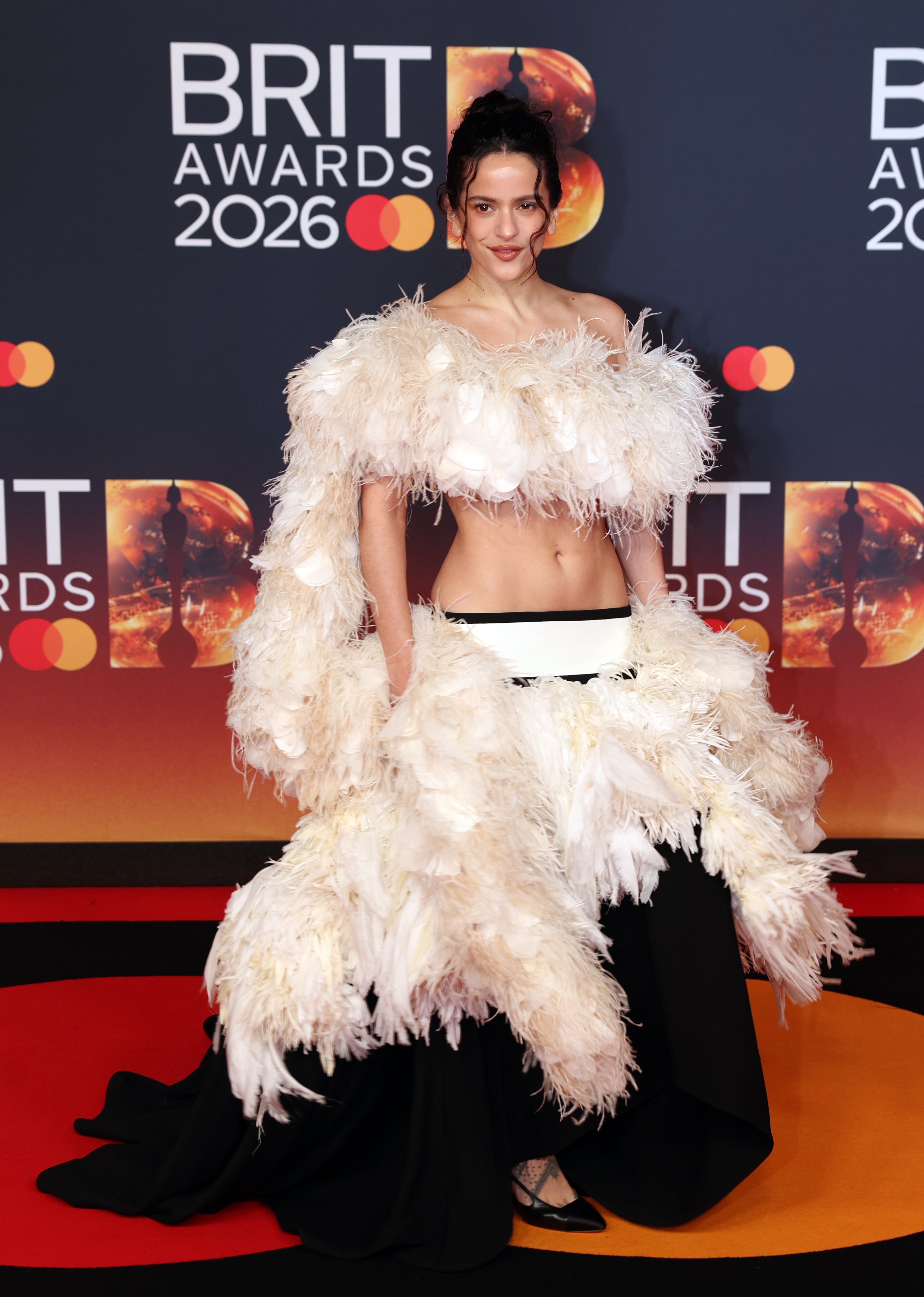 rosal-a-se-corona-en-los-brit-awards-2026-las-provincias