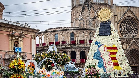 Xenia Magraner, la artista plagiada que se hizo viral, diseñará el manto de la Virgen de la Ofrenda 2026