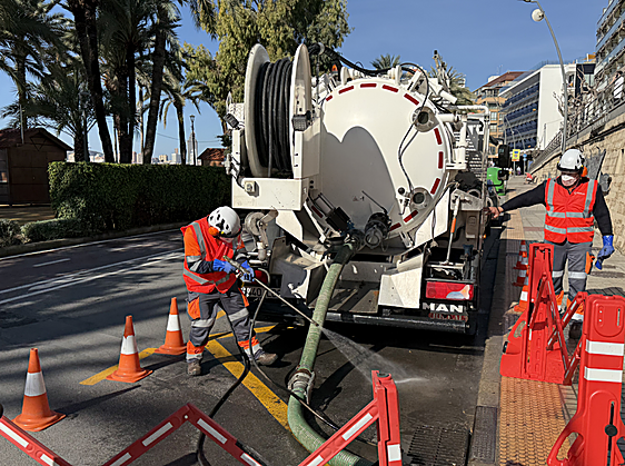 El Ayuntamiento de Benidorm y Veolia han invertido más de 13 millones en la renovación y el mantenimiento de la red de alcantarillado