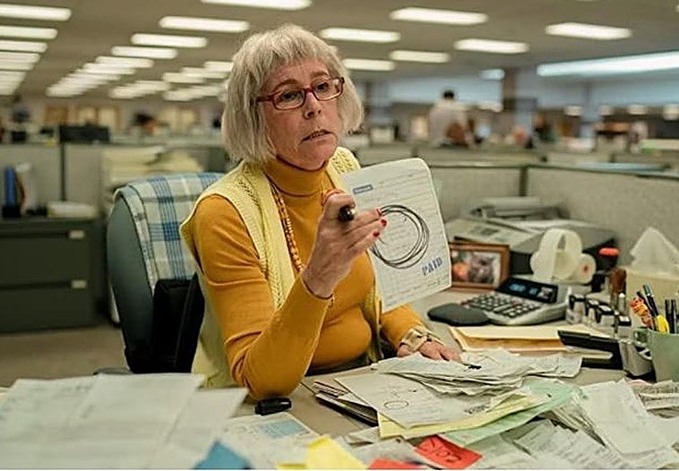 Qué películas ver hoy en televisión: El disparatado filme con Jamie Lee Curtis que rompió todos los esquemas al ganar 7 premios Oscar