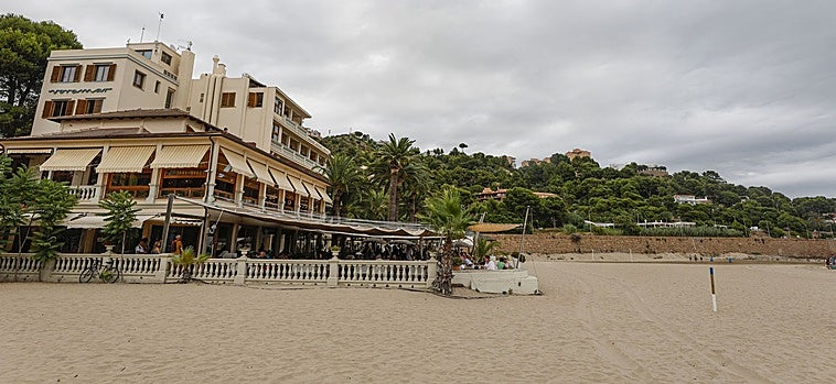 Muere un menor de 16 años tras sufrir un ahogamiento en la playa de Benicàssim