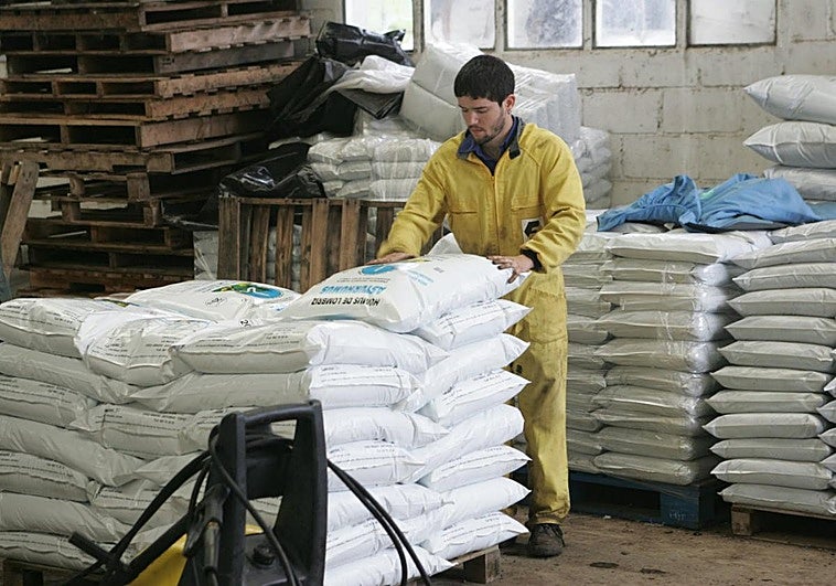 Bruselas prepara planes urgentes para tratar de minimizar la falta de fertilizantes