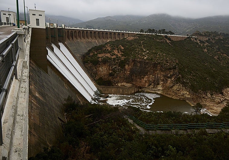 La CHJ lleva cinco años sin actualizar los planes de emergencia de sus presas
