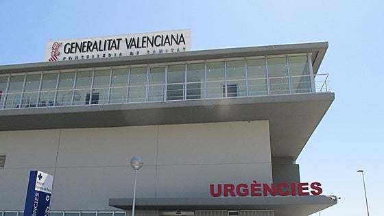 Acuchillan a un hombre de 32 años en Gandia durante un atraco en la vía pública
