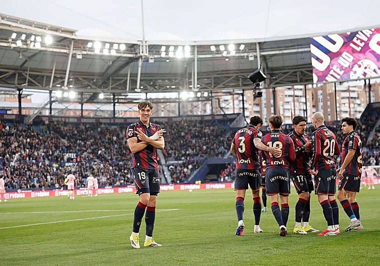 El Levante pone a la venta las entradas para los tres últimos partidos de Liga con un descuento especial