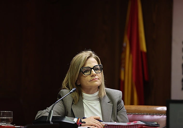 El Gobierno diluye la figura de Bernabé como referencia de su gestión de la dana