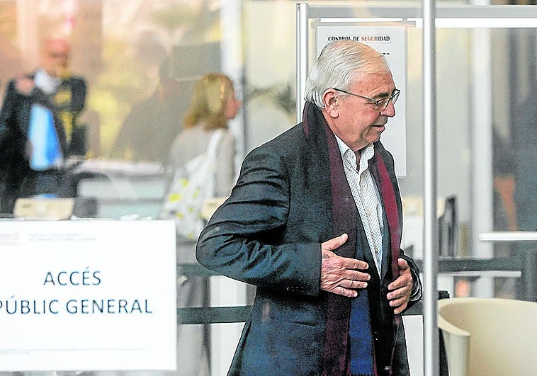 Los investigadores de Azud insisten en la financiación ilegal del PSPV: 615.000 euros por beneficiar a un empresario