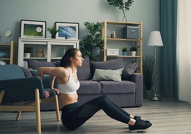 El ejercicio para desinflamar y reducir la hinchazón abdominal que ayuda a tener el vientre plano