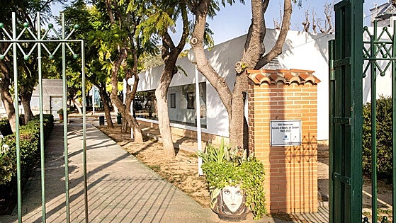 La reconstrucción de la Escuela de Adultos de Sedaví durará un año