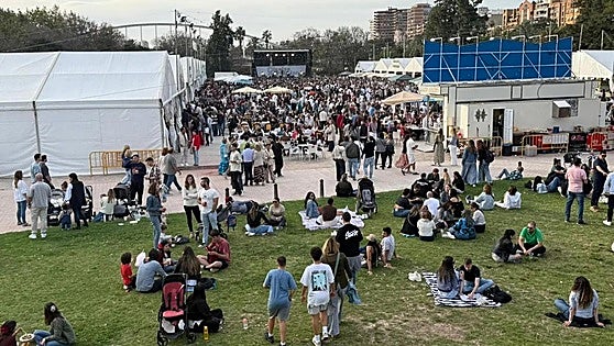 Ocho planes gratis para pasar el puente de mayo en Valencia: de una mascletà a la feria del libro