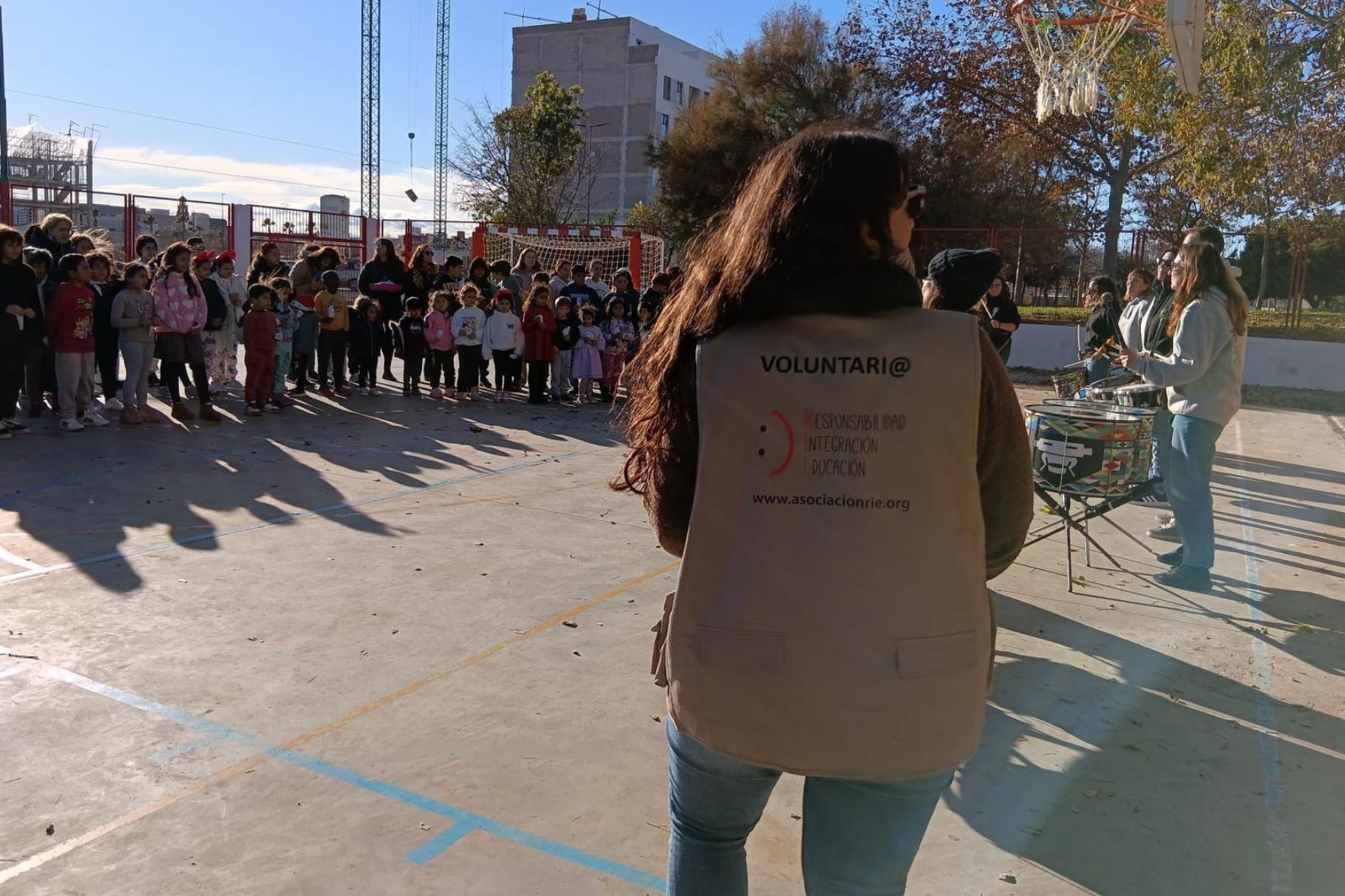 Cuando el peso de la mochila es más que de libros