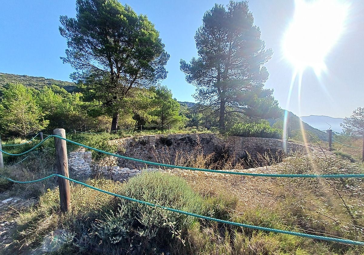 La Senda dels Nevaters en Salem: naturaleza, historia y pinturas rupestres