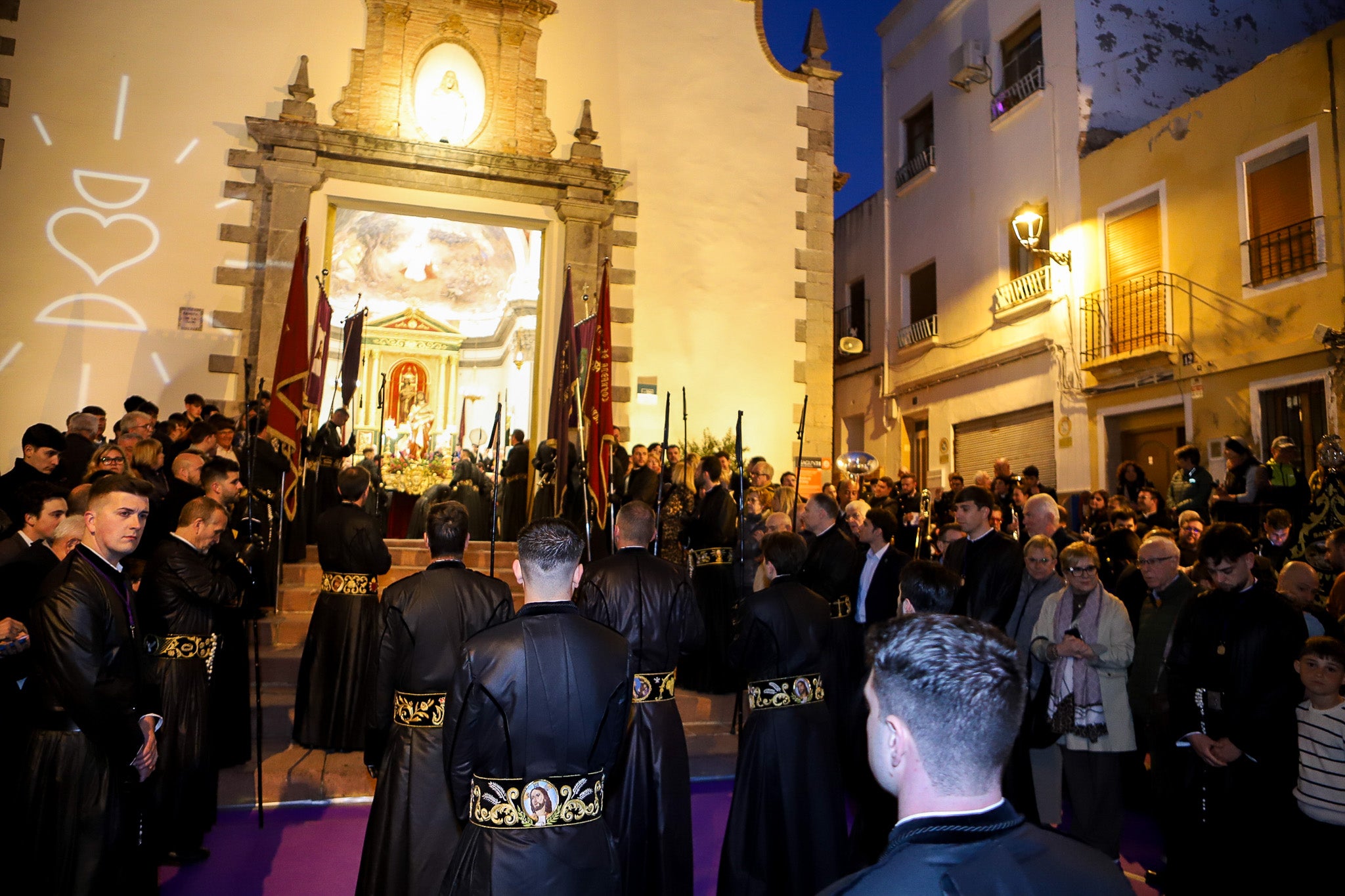 Acto de recibimiento de los nuevos cofrades en marzo.
