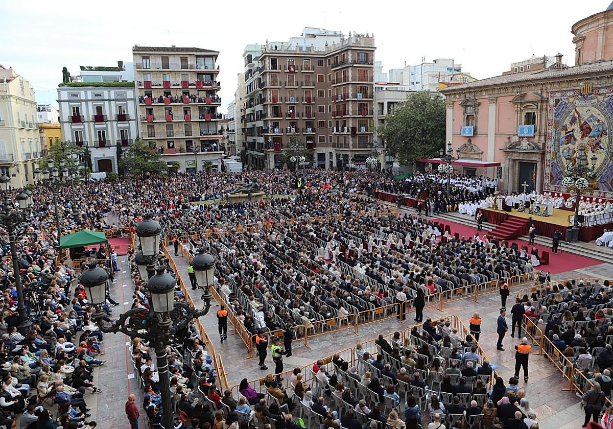 El arzobispo de Valencia condena las guerras y avisa: «Los cristianos no tenemos otro camino»