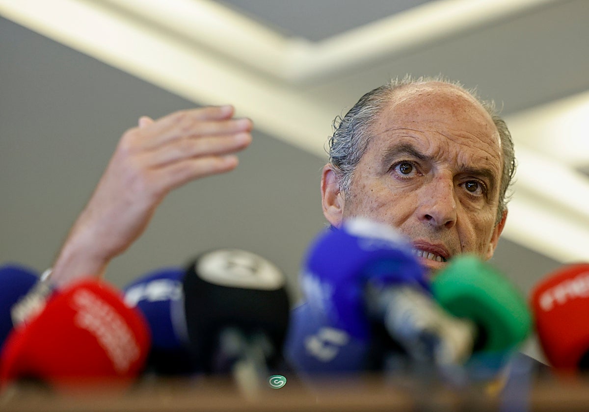 Camps acelera con su candidatura a presidir el PP y abre su propia sede de campaña