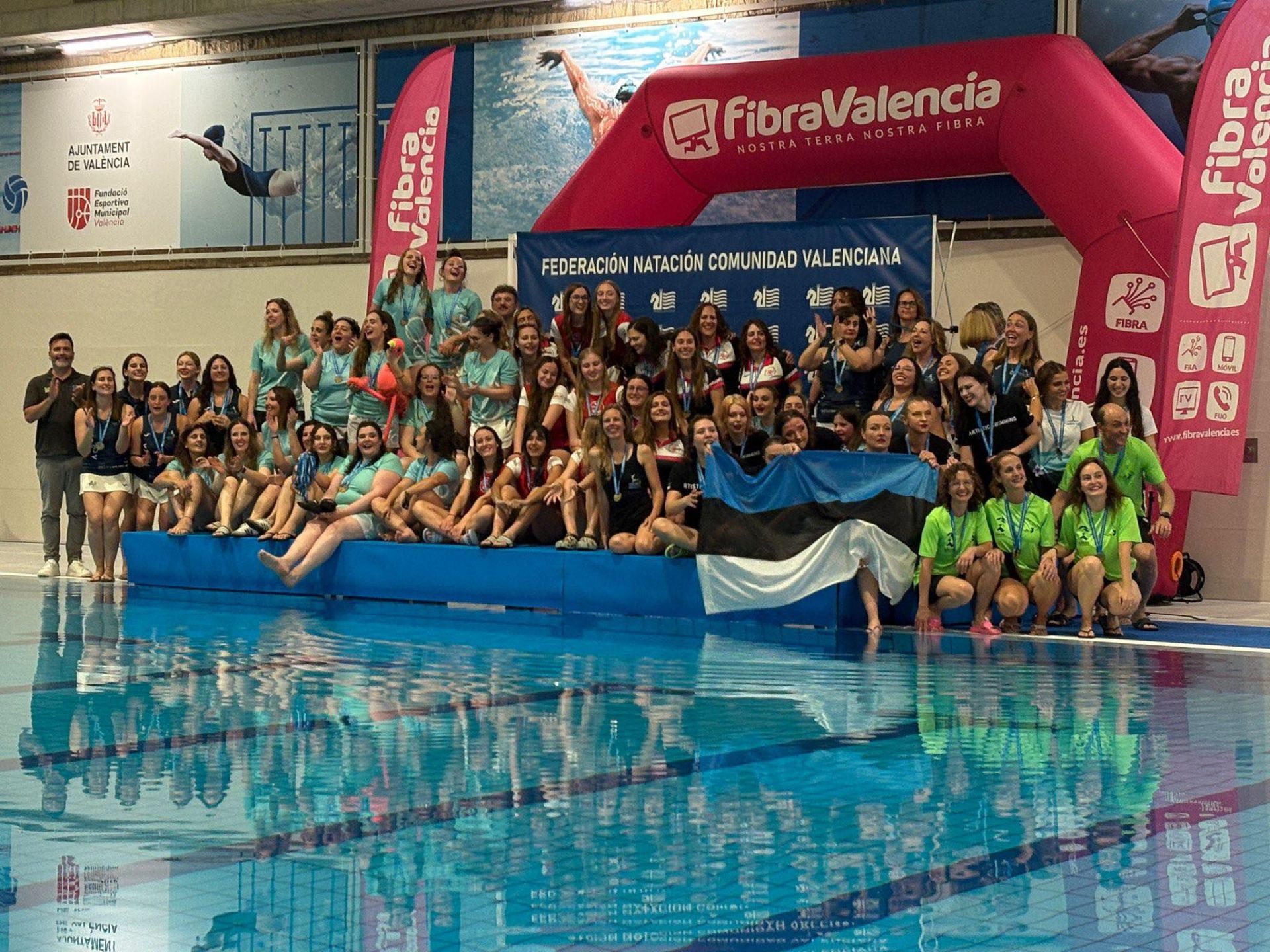 Valencia reúne a la élite internacional de la Artística máster en un Open histórico