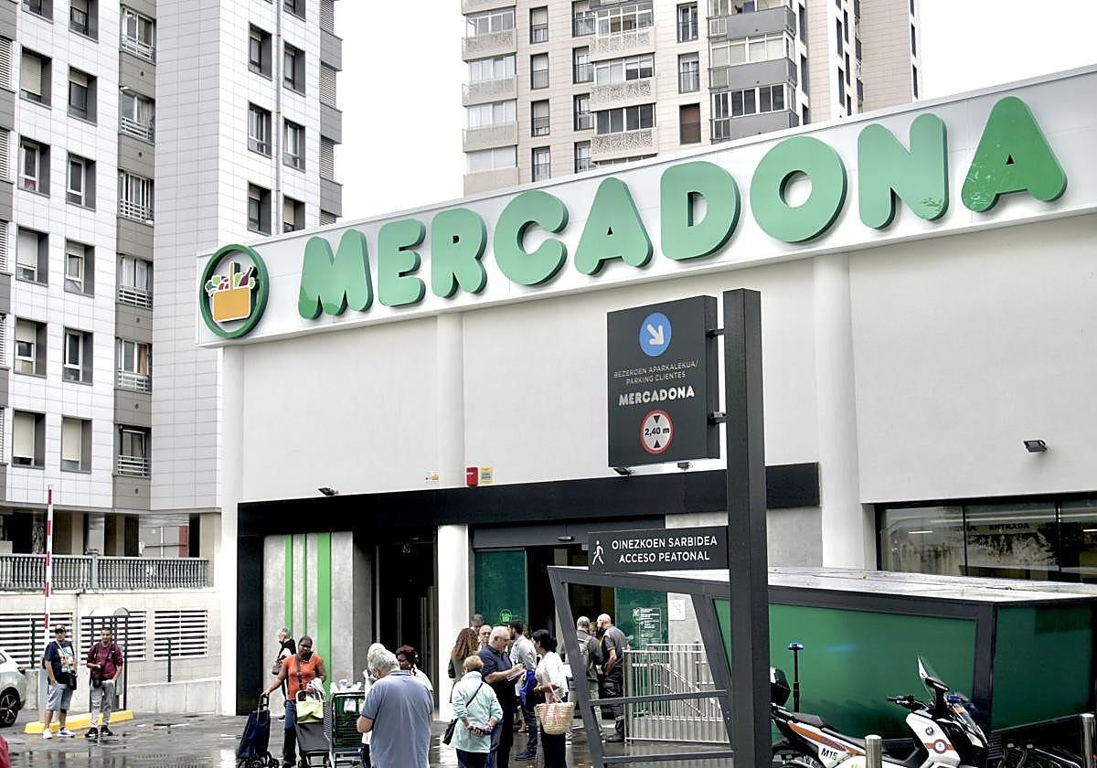 Mercadona anuncia horarios especiales en sus supermercados para los próximos días
