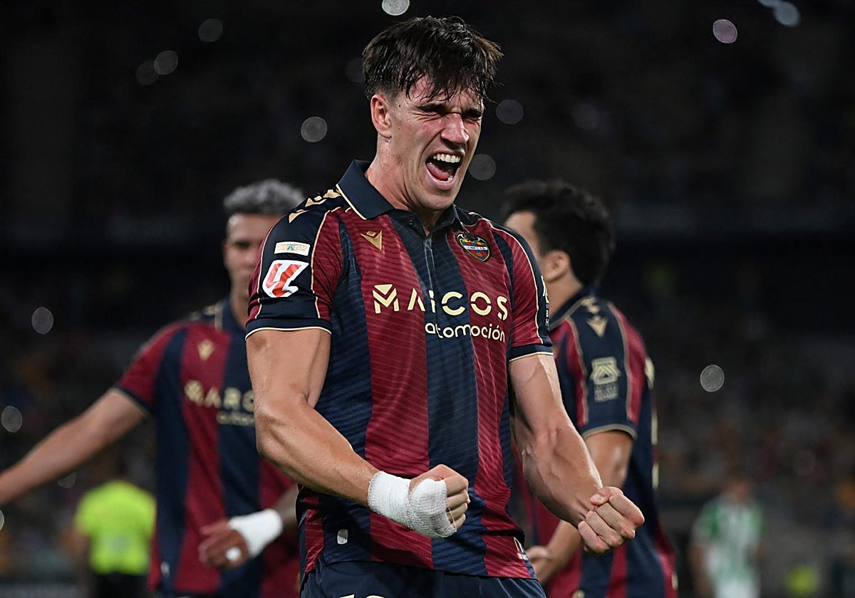 El 1x1 del Betis-Levante: Brilla el de siempre y los errores de siempre