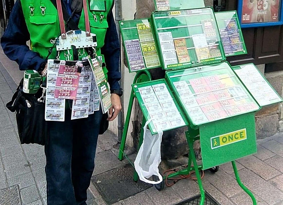 El Cuponazo de la ONCE reparte 6,7 millones euros en la puerta de un Mercadona
