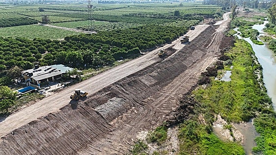 Las obras de protección frente a inundaciones en el río Magro a su paso por la Ribera finalizarán en unos días