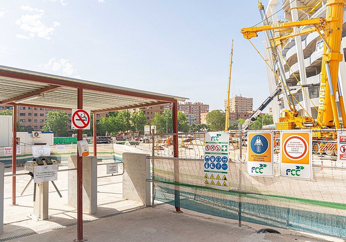 El Valencia urbanizará las calles que rodean al Nou Mestalla