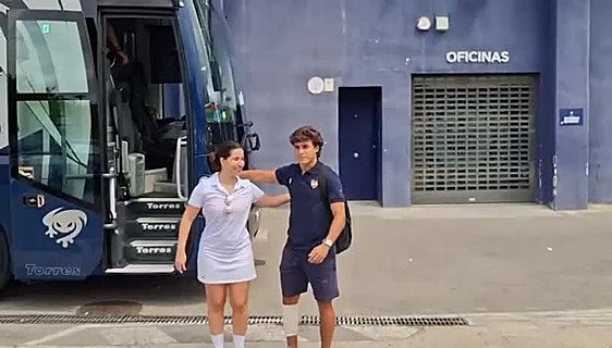 Carlos Álvarez, duda para el debut liguero del Levante