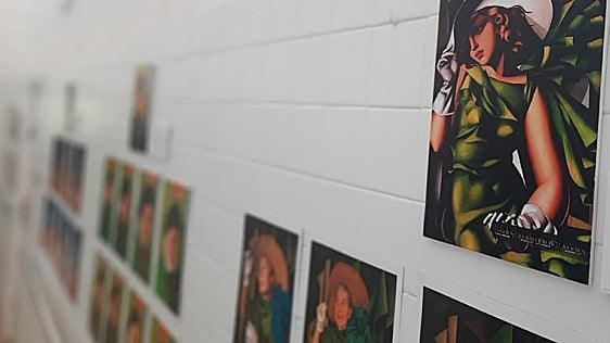 Una exposición realizada por personas afectadas conmemora el Día del Alzhéimer